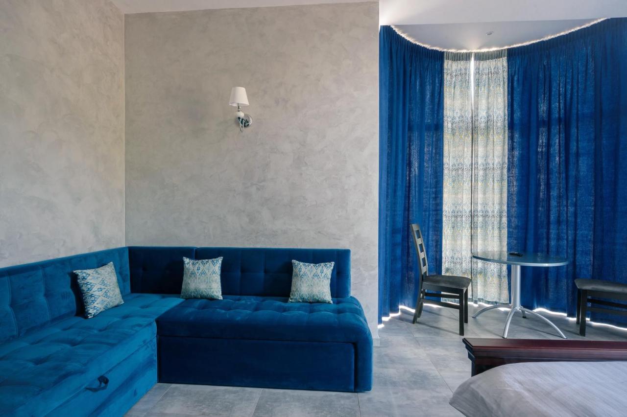 Gaudi Stylish Hotel Одеса Екстериор снимка