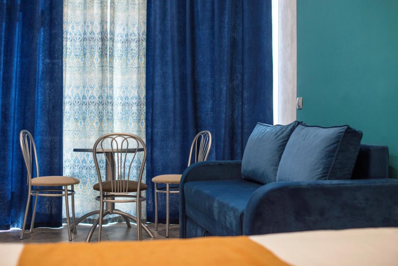 Gaudi Stylish Hotel Одеса Екстериор снимка