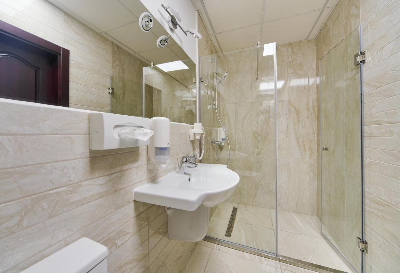 Gaudi Stylish Hotel Одеса Екстериор снимка