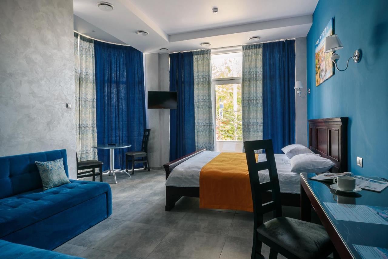 Gaudi Stylish Hotel Одеса Екстериор снимка